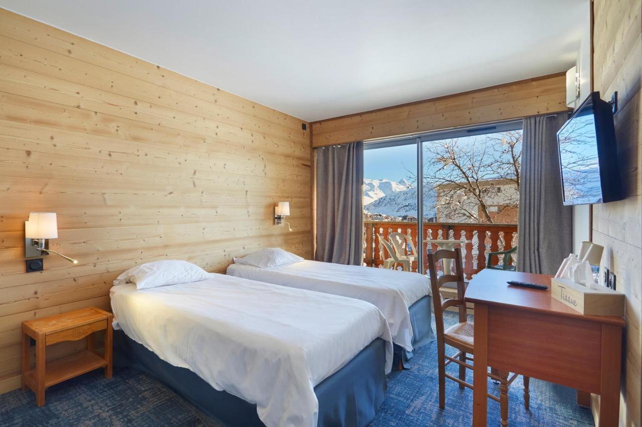 Hotel Eliova Le Chaix Alpe d'Huez Екстериор снимка